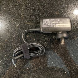Chicony 19V 40W AC Adapter Power Charger W10-040N1A for Acer Aspire One Laptops 