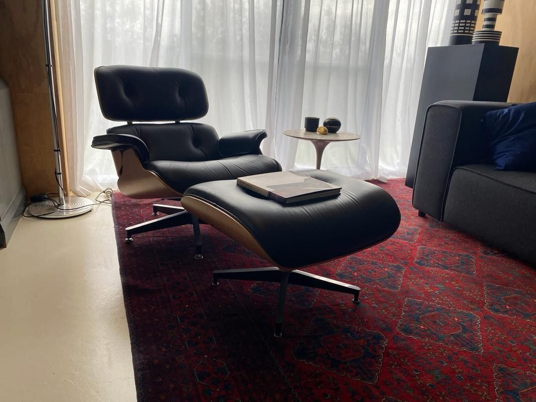 Herman-Eames-Lounge-chair-and-ottoman-2(Authentic)