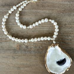 Oyster Shell and Freshwater Pearl Necklace 
