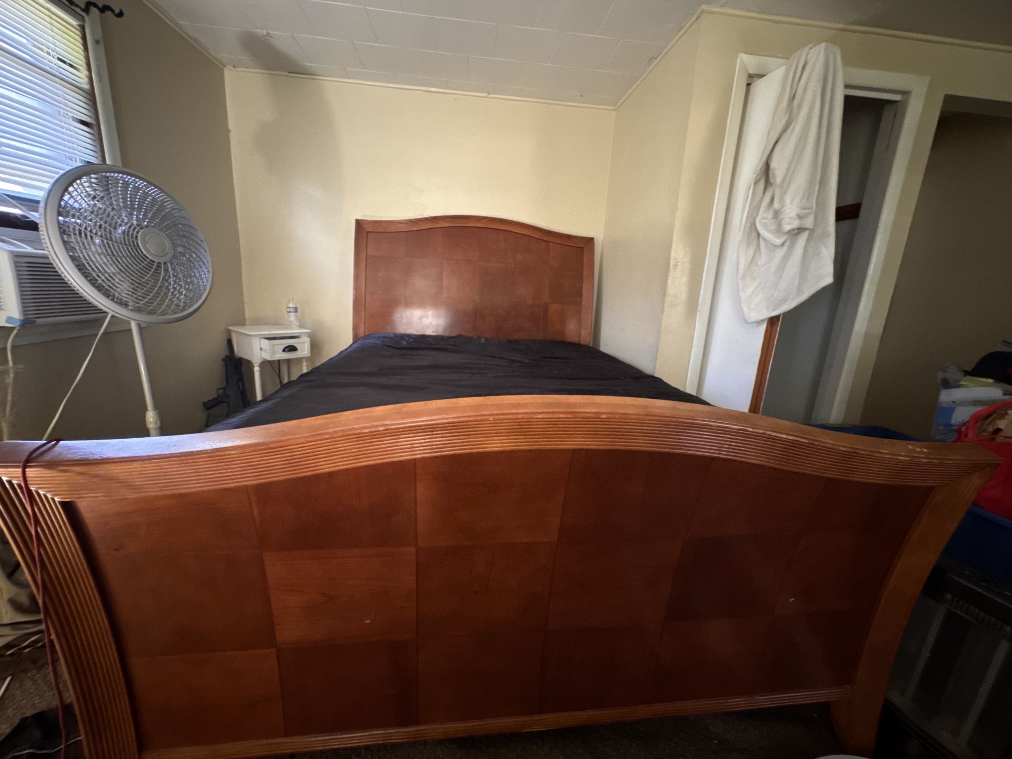 Bed frame