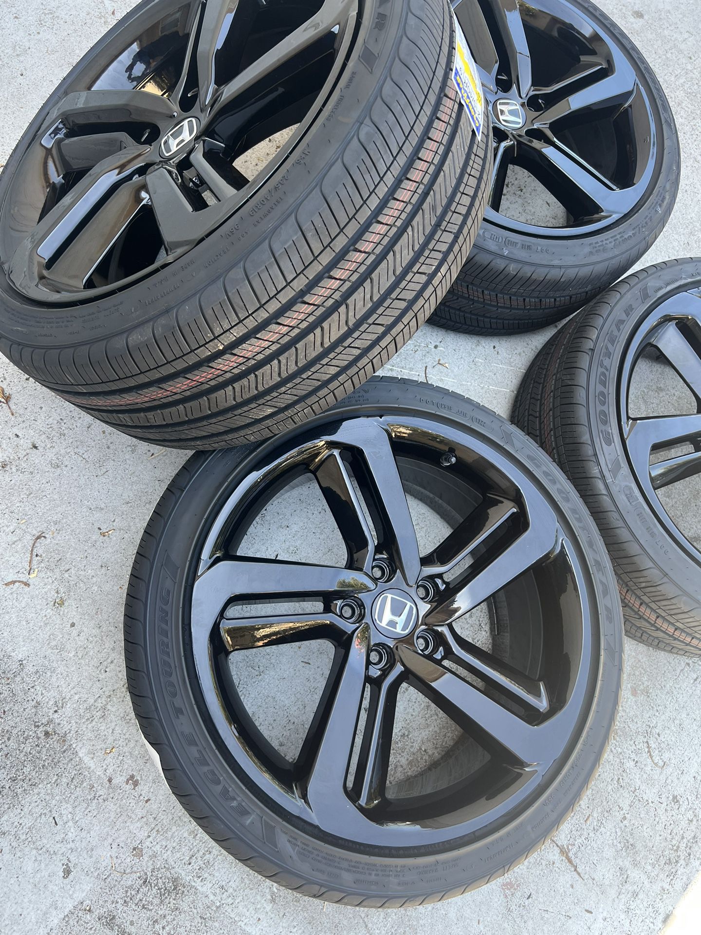 Honda Accord Rims 19” New Goodyear Tires Rines Y Llantas Nuevas OEM Factory Wheels Fits Accord Civic CRV New Gloss Black 