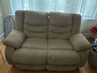 Ashley 2pc recliners sofa & love seat