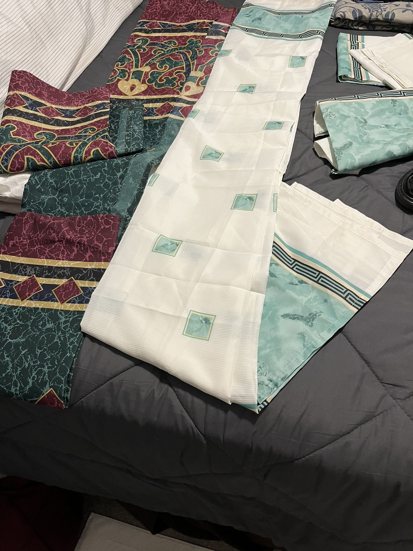 Shower Curtains.., (Some With 1 Pairs Window Curtains) Rest Are Just Shower Curtain $10 & $15 .. Some Are New!!