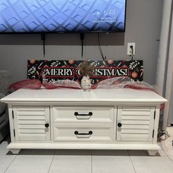 Modern White Coffee Table