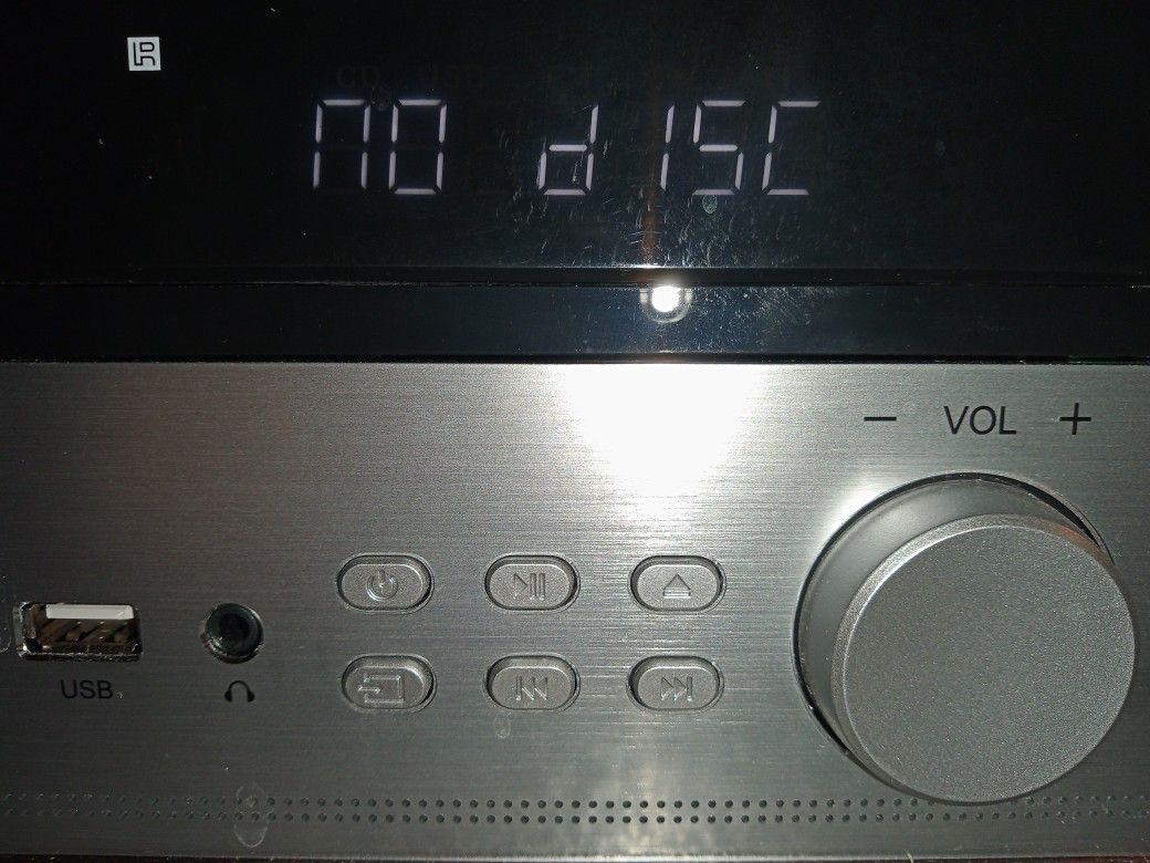 Lonpoo 816 Bluetooth/AM/FM Receiver with Built-in Speakers