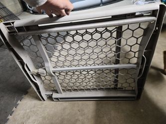 Animal Barrier Extensible 28"-42"