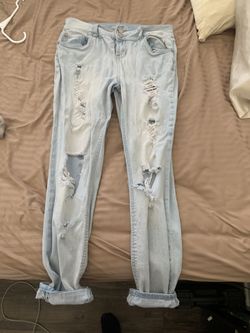 Light wash ripped jeans