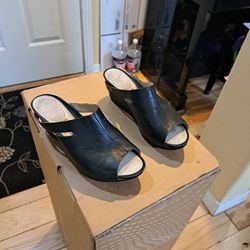 Tsubo Wedge Leather Platform Mule