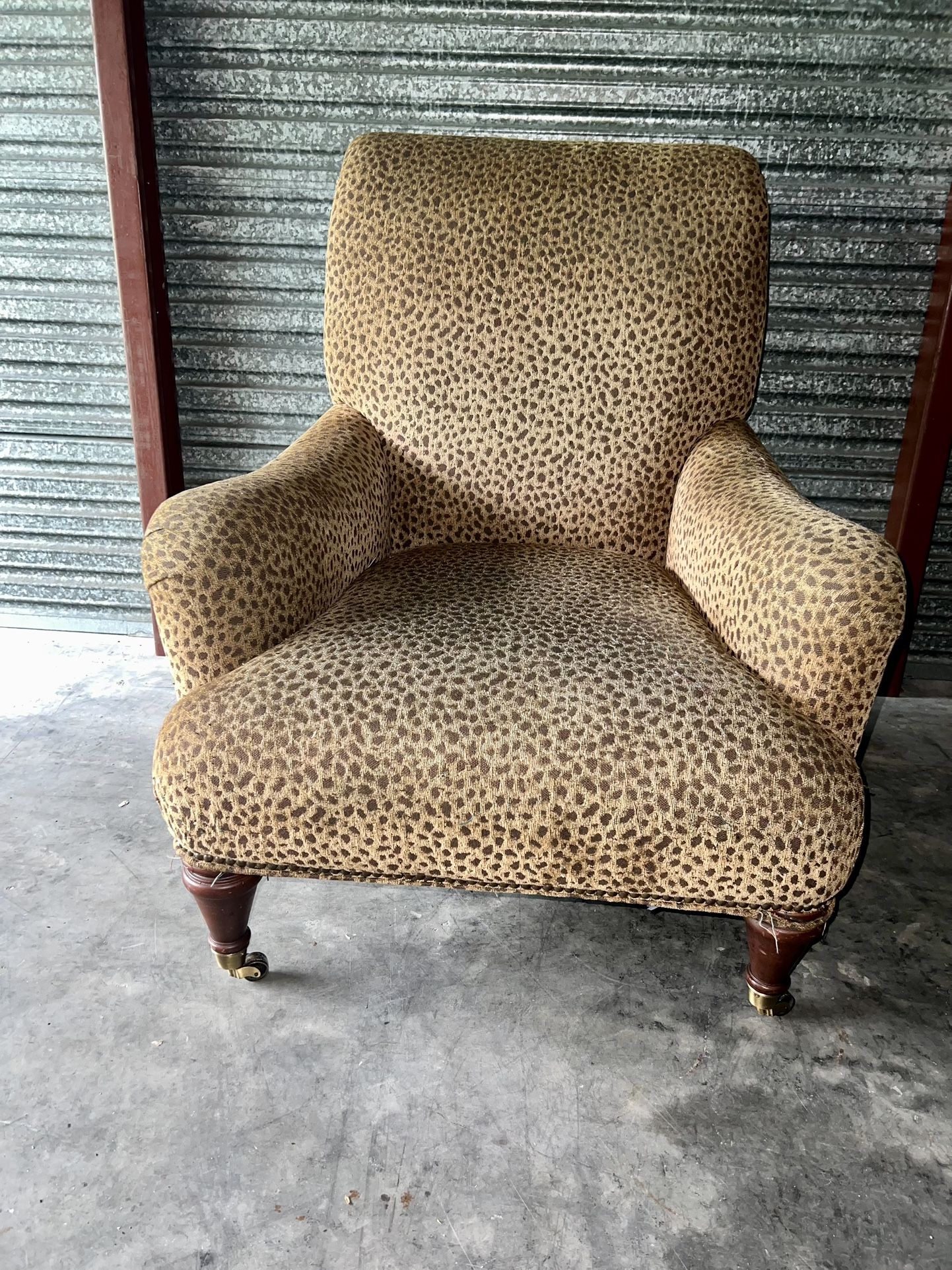 vintage Bentley Churchill oversized chair