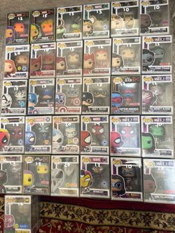 Assortment of Marvel Funko Pops w/Protectors SELL/TRADE