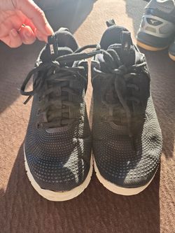 Nike WOMENS VOLLEYBALL SHOES