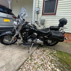 2006 Yamaha V star 650cc