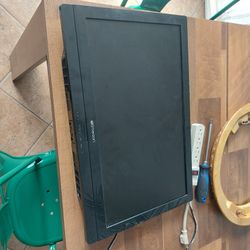 19' Emerson T.V. (Make an offer)