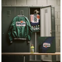 Gatorade X Stranger Things Jacket Capsule XL Confirmed Order