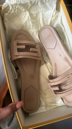 Fendi Slides