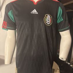 Mexico Retro Jersey 2010