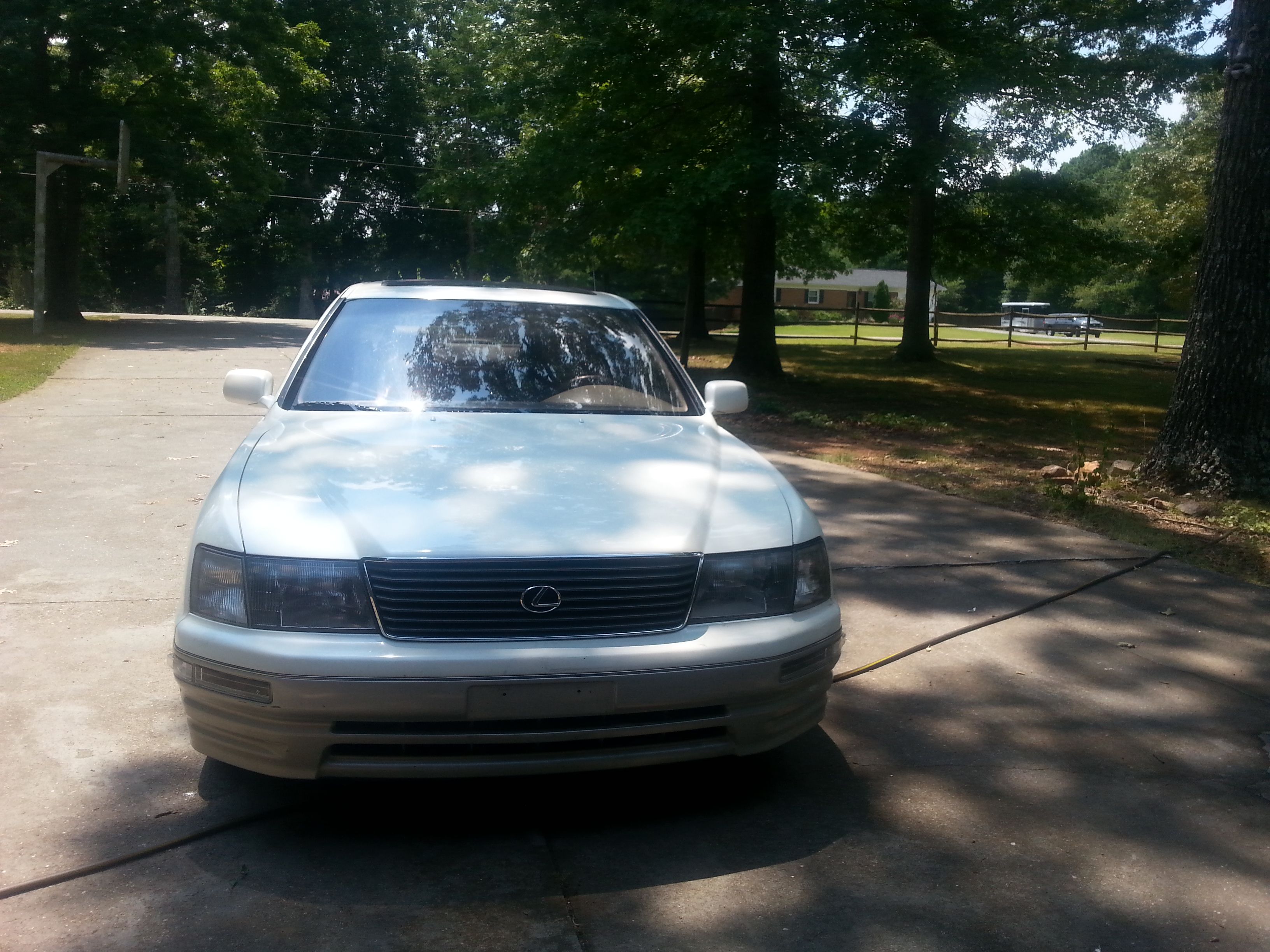 1995 Lexus LS 400