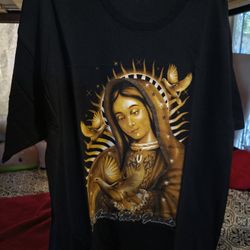 shirts size XL $5.00 Each