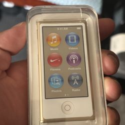 New 16GB Gold 7th Gen iPod Nano