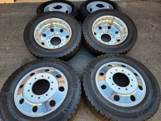 Ford f450 alcoa's 19.5 wheels and tires new