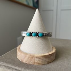 Turquoise Flower Etched Bracelet ( firm on price ) 