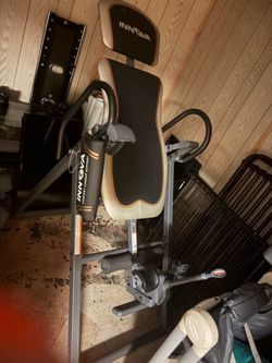 Innova inversion table