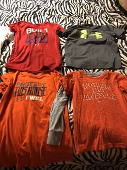 Boys youth small/ sz 6 lot under armour Nike