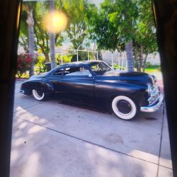 1950 Bomb Lowrider Classic Hot Rod