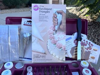 Wilson Cake Decorating Kit