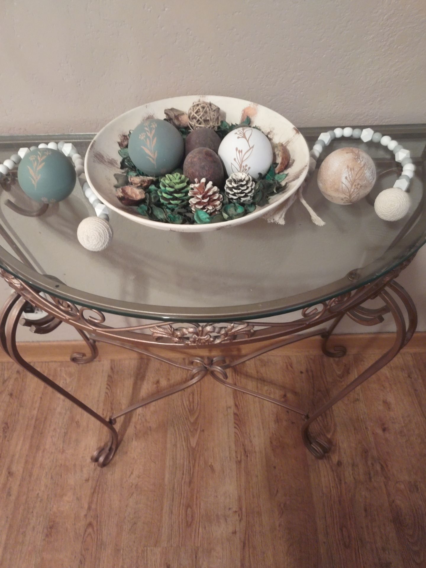 Super cute entryway table w/mirror 🪞