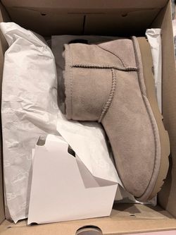 Uggs kids classic mini ll