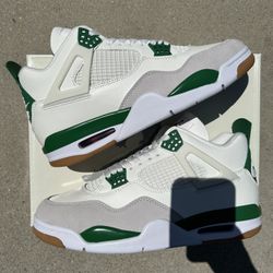 Jordan 4 Retro Green 