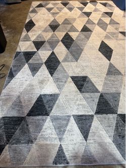 Area Rug 7ft 10 X 10ft 2 Multi Color