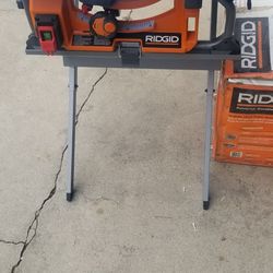 ridgid 15amp 10in table saw with folding stand 