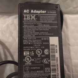 IBM Laptop Adapter 92p1016