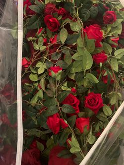 Artificial Red Rose Garland Vines – Bulk Lot