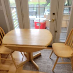 Small Dining/Game table with three chairs