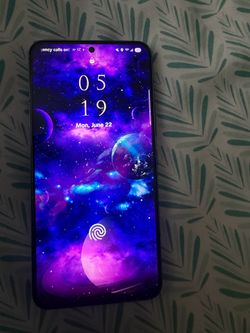 Samsung Galaxy S22 128GB (Unlocked)