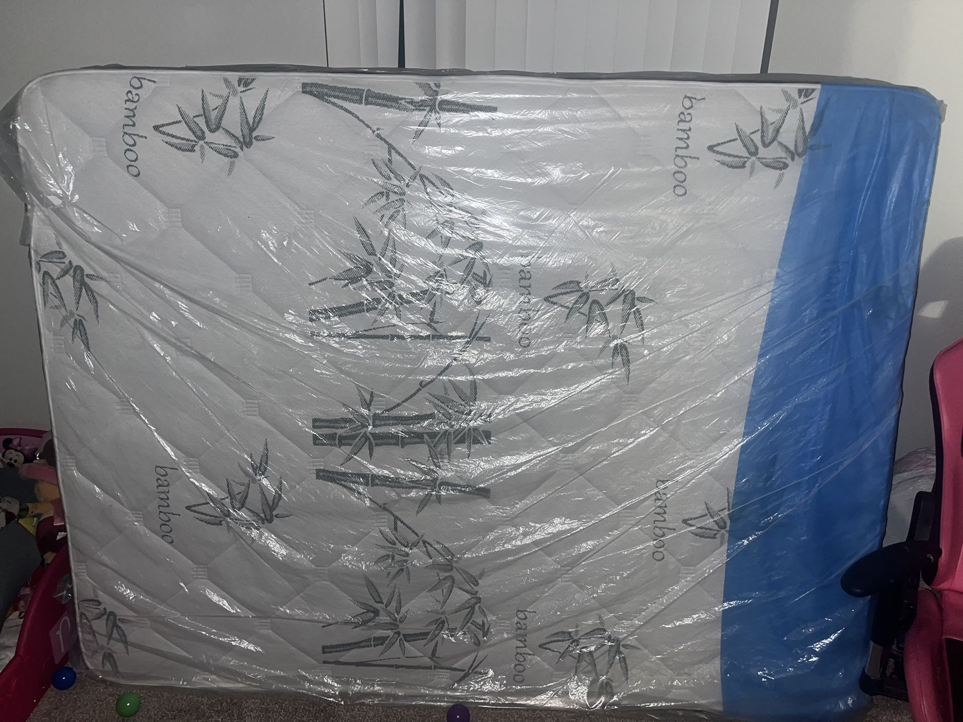 Queen Size Bed And Box Spring 