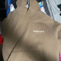 Men’s Medium Essential Hoodie 