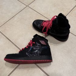 Nike Air Jordan 1 Retro Fur Flight High Top Women’s Size 5Y/37.5