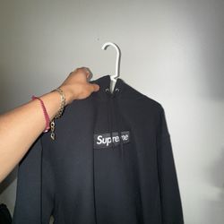 Supreme Box Logo 