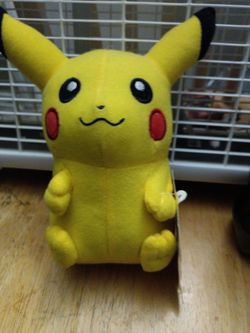 2016 small pickachu kellytoy plush nwt. Pokemon