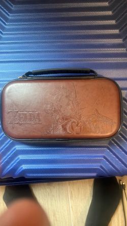 Blue-switch lite 32gb with case included