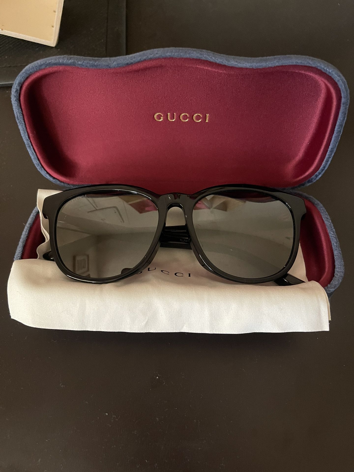 Gucci Sun Glasses