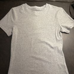 Woman’s Grey Tee
