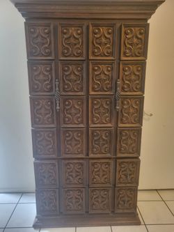 Dresser