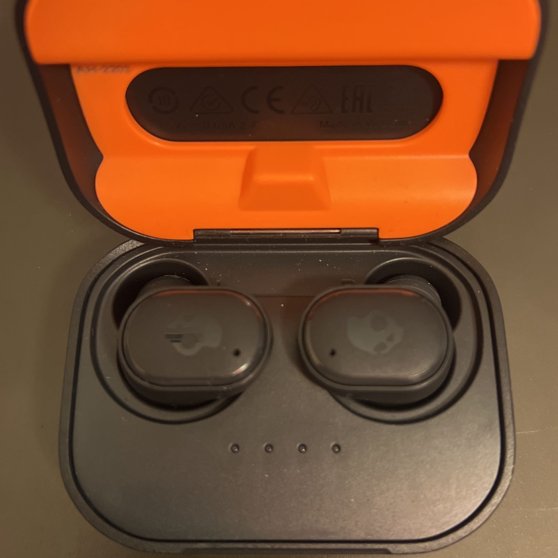 Skullcandy earphones 