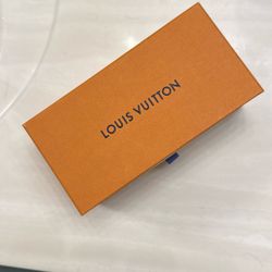 LOUIS VUITTON (LV ASH SUNGLASSES)