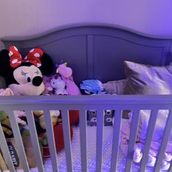 Baby Crib 